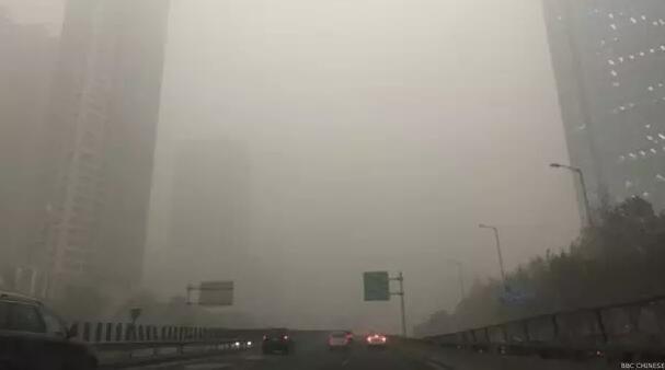 十年后霧霾會(huì)消失嗎？院士：十年內(nèi)難治好霧霾